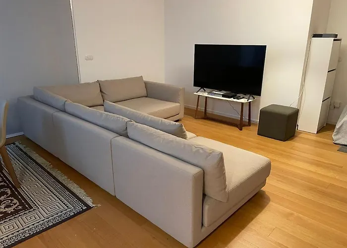 アパート & Sea In Oasis Private Parking トリエステ