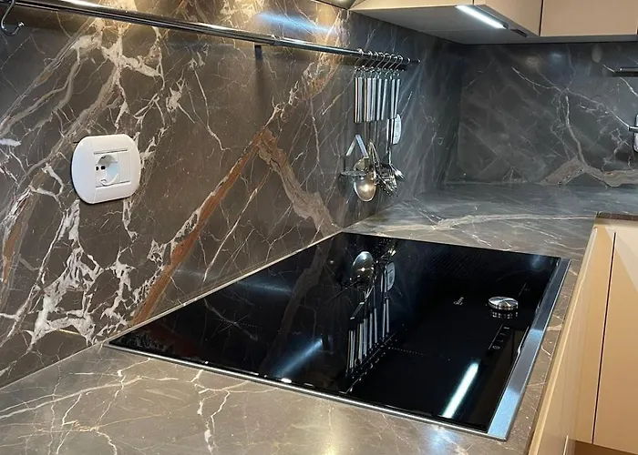 & Sea In Oasis Private Parking トリエステ